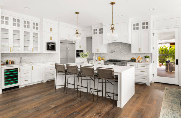 24/7 Emergency Cabinet Installation experts in Foley, MN